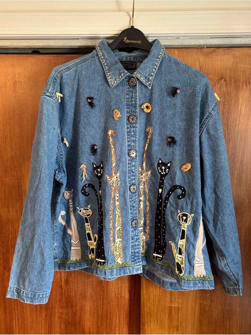 EUC Vintage 90s Embroidered Cat Blue Denim XL XXL Jean Jacket | Life Style Woman